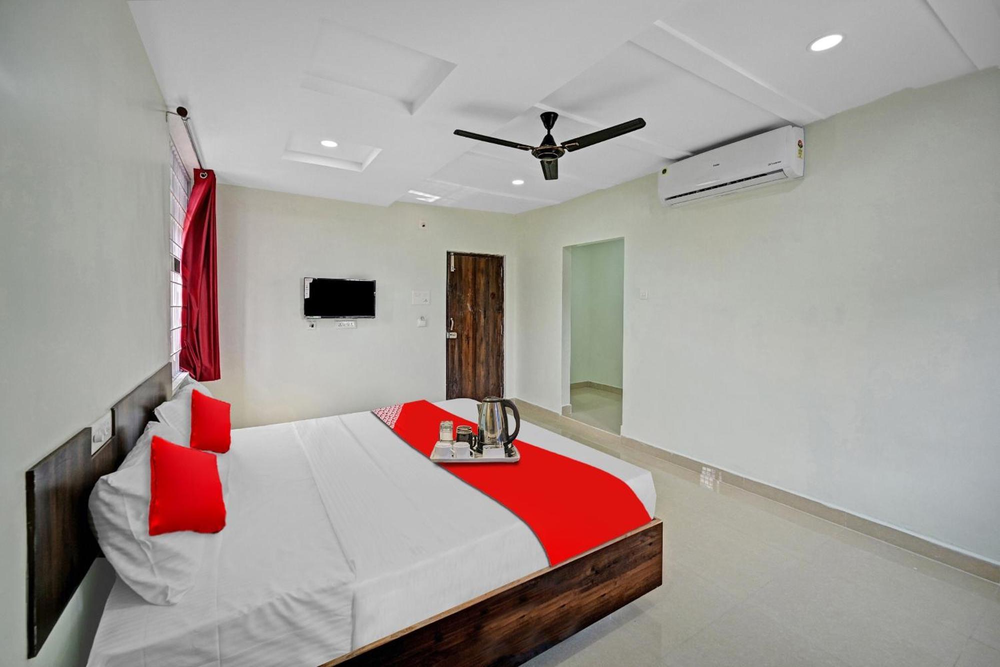 Hotel O Vrk Residency Kurmannapalem Екстер'єр фото